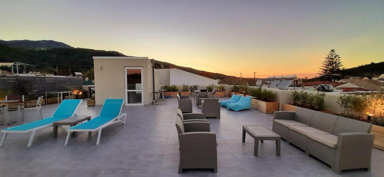 The Central Villa - Kassiopi Corfu Villas Bagian luar foto