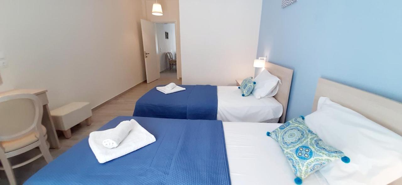 The Central Villa - Kassiopi Corfu Villas Bagian luar foto