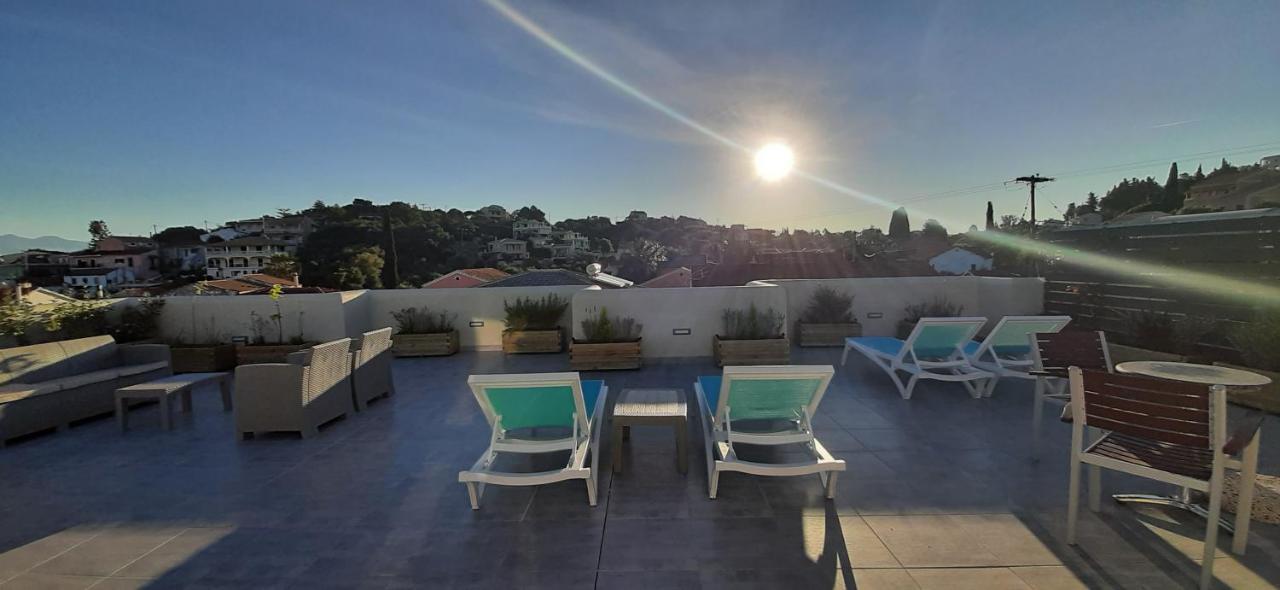 The Central Villa - Kassiopi Corfu Villas Bagian luar foto